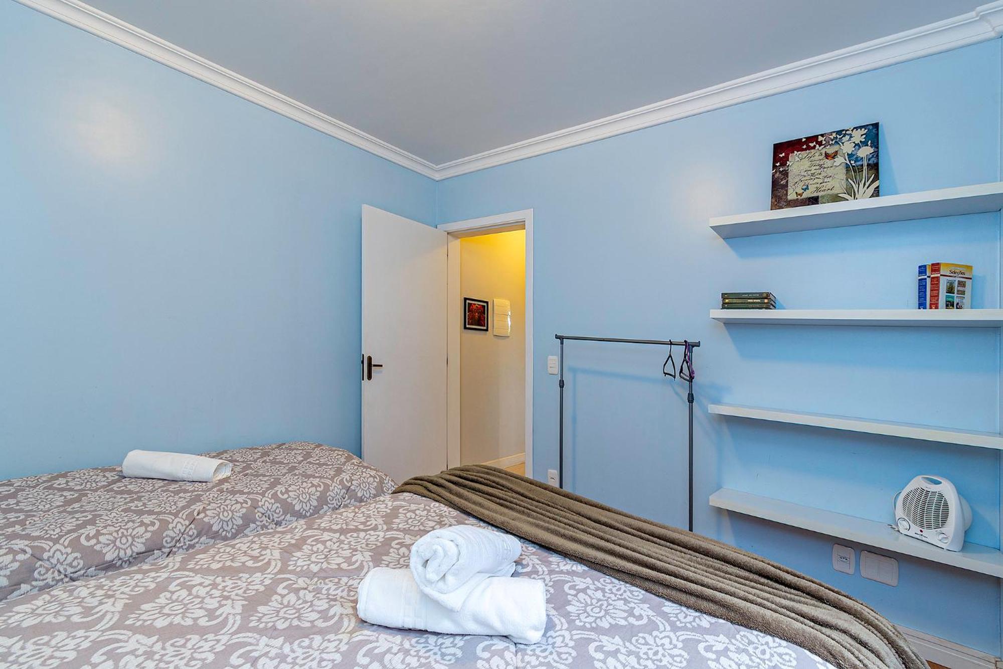 Mrg - Espaçoso 2d Próximo Ao Centro De Apartamento